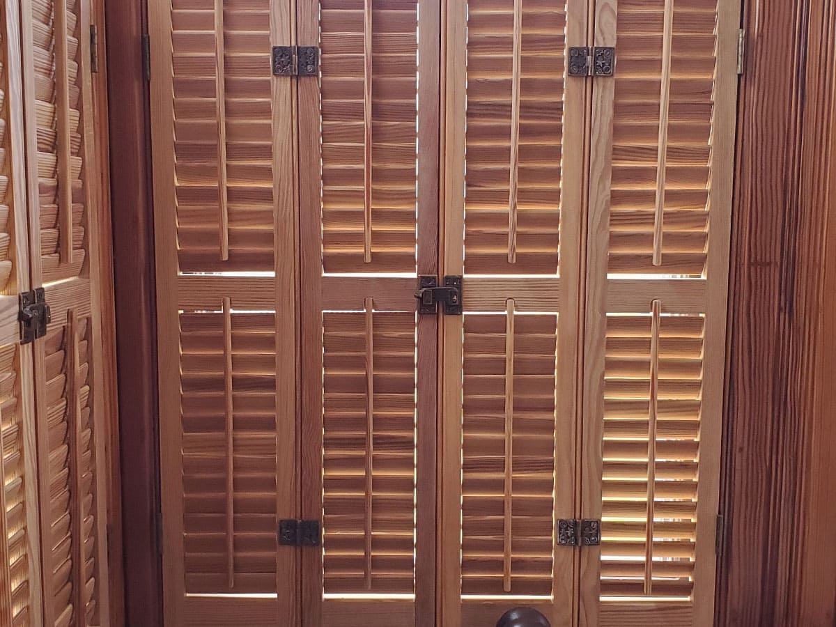Traditional Louvered Shutters